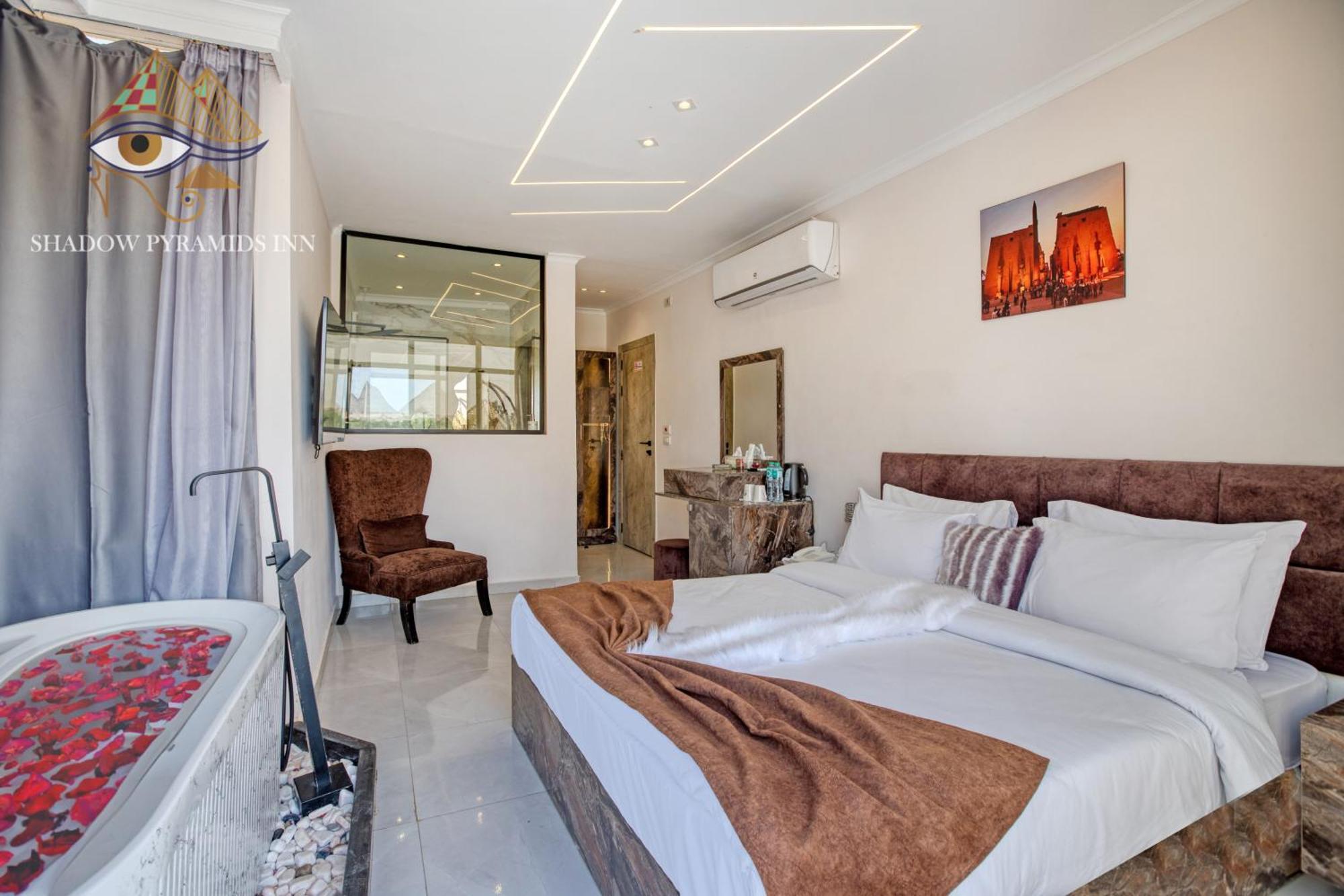 Shadow Pyramids Suites And Jacuzzi Kafrat al Jabal Екстер'єр фото