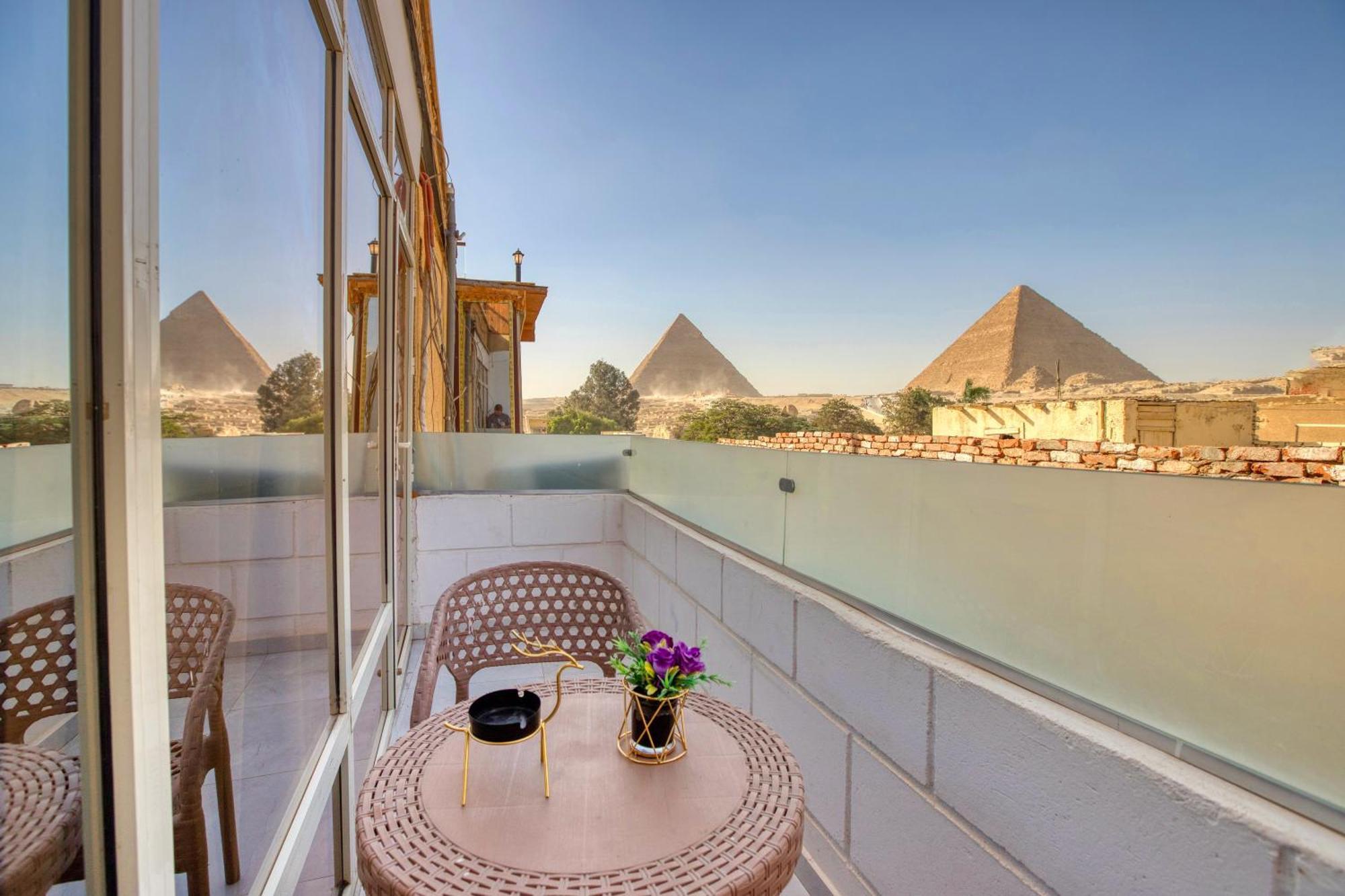 Shadow Pyramids Suites And Jacuzzi Kafrat al Jabal Екстер'єр фото