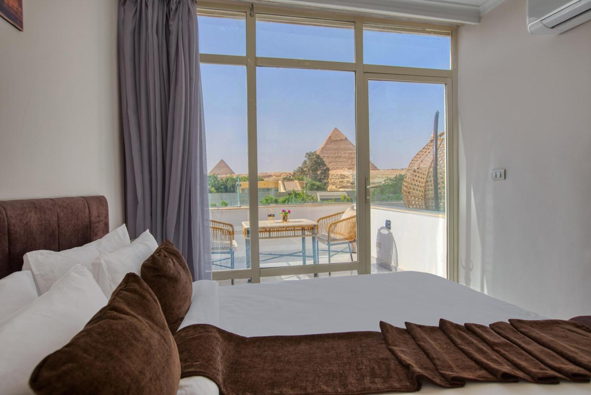 Shadow Pyramids Suites And Jacuzzi Kafrat al Jabal Екстер'єр фото
